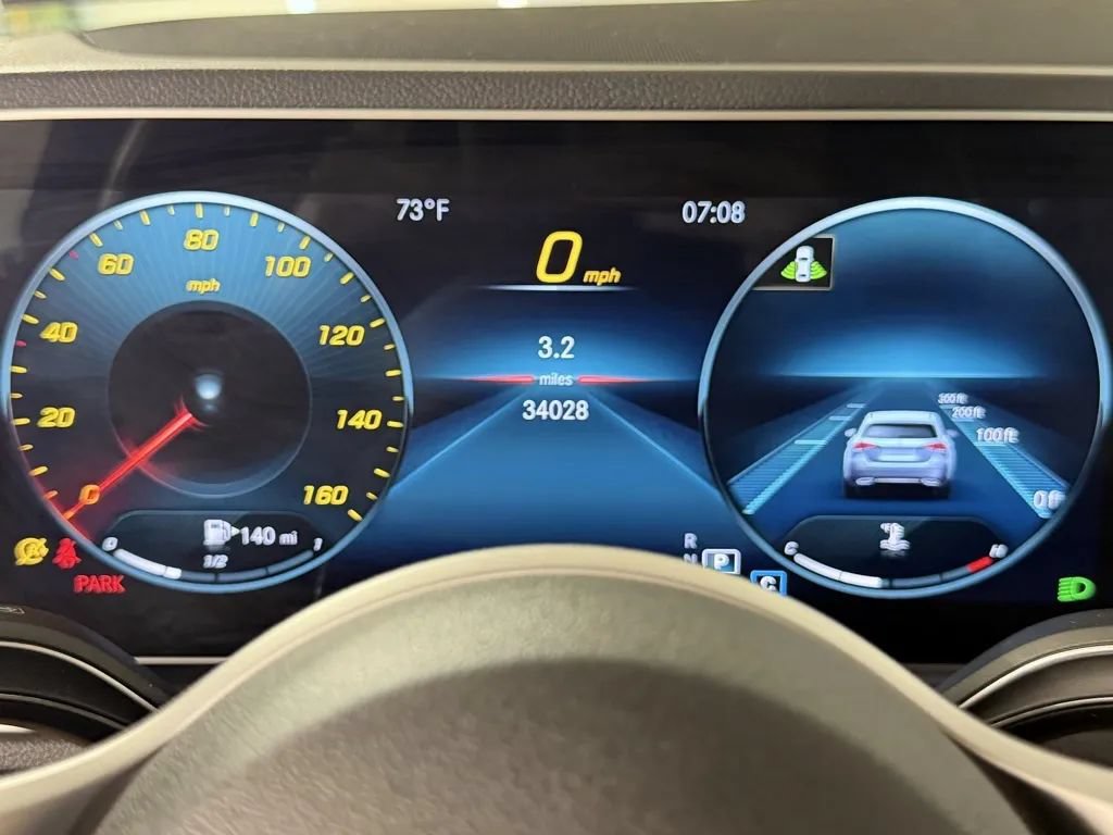 Used 2021 Mercedes-Benz GLE 350 4MATIC image 18
