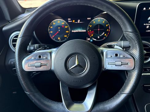 Used 2022 Mercedes-Benz GLC 300 4MATIC image 29
