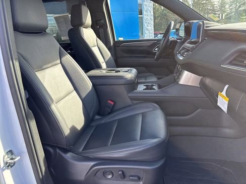 Used 2023 Chevrolet Tahoe Z71 w/ Off-Road Capability Package image 34