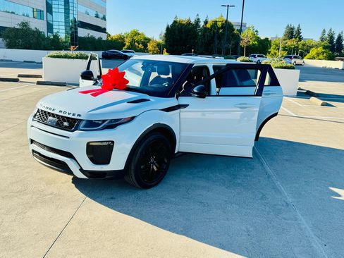 Used 2017 Land Rover Range Rover Evoque HSE Dynamic image 59