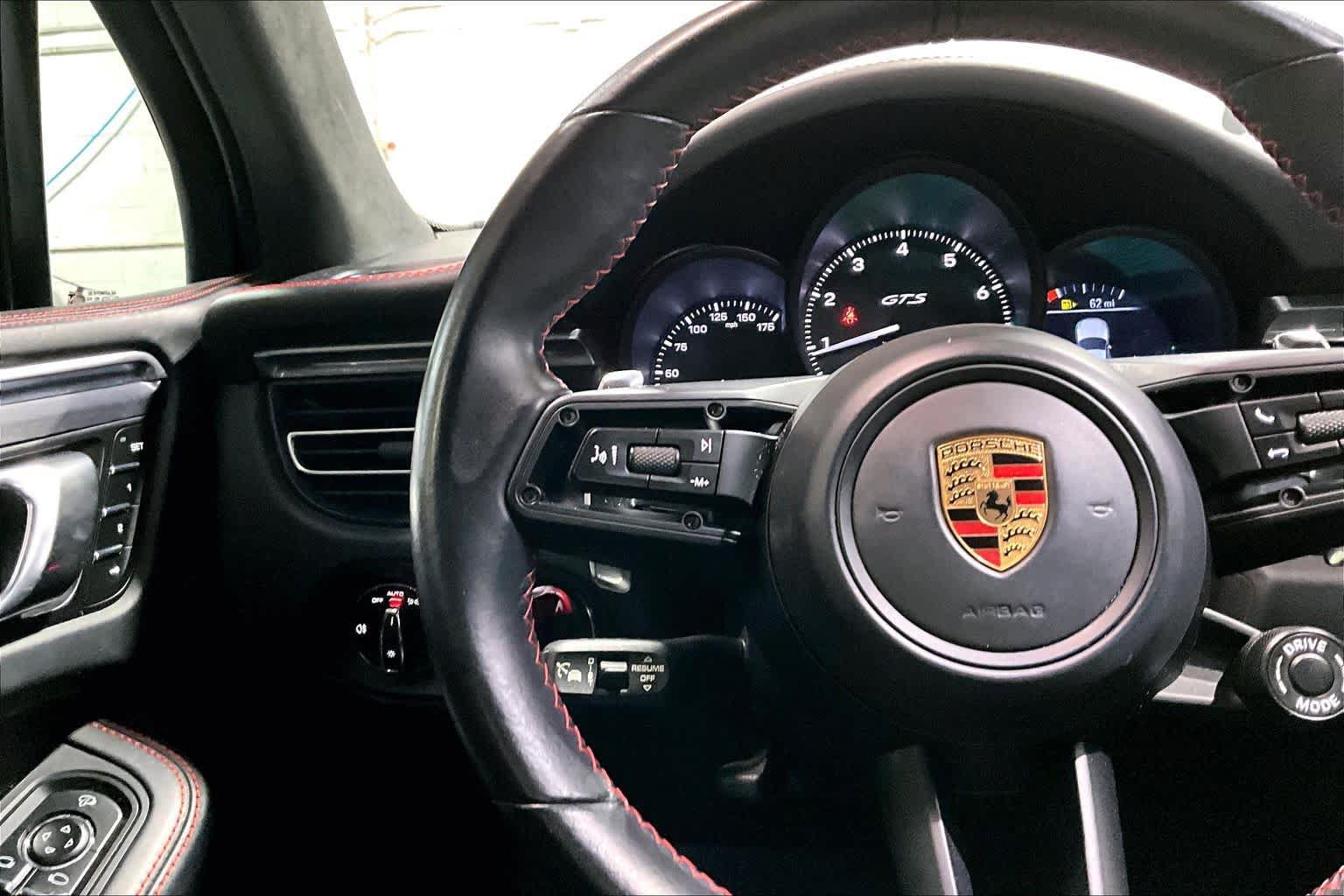 Used 2023 Porsche Macan GTS AWD/4WD image 22