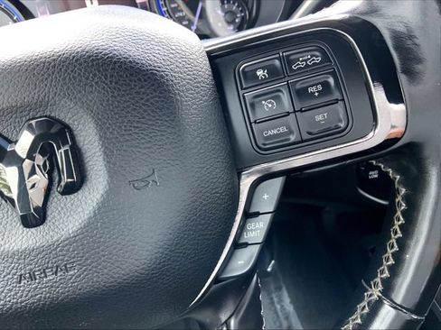 Used 2022 RAM 2500 Limited AWD/4WD image 25