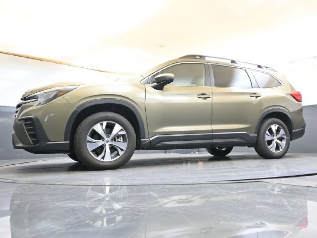 Used 2025 Subaru Ascent Premium AWD/4WD image 31