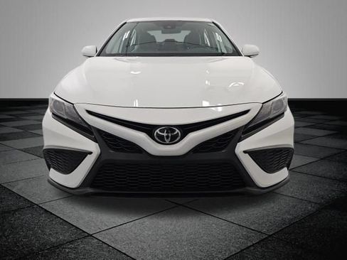 Used 2024 Toyota Camry SE w/ Cold Weather Package AWD/4WD image 2