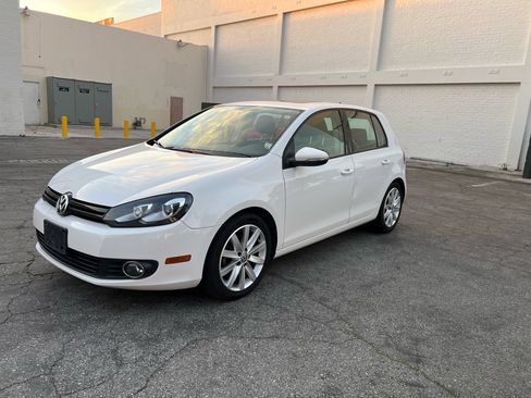 Used 2011 Volkswagen Golf TDI image 14