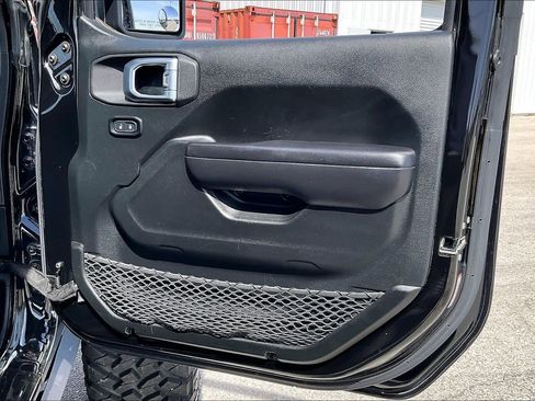 Used 2020 Jeep Gladiator Sport w/ Quick Order Package 24S image 20