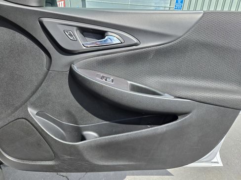 Used 2021 Chevrolet Malibu LT image 31