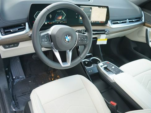 New 2026 BMW X1 xDrive28i w/ Technology Package image 12