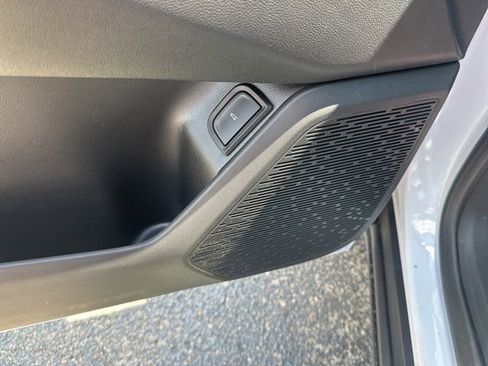 New 2026 Chevrolet Equinox ACTIV w/ Convenience Package III image 14