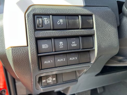 New 2024 Toyota Tacoma TRD Off-Road image 31