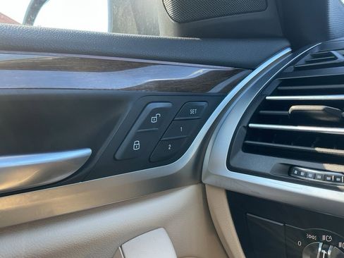 Used 2022 BMW X3 xDrive30i w/ Convenience Package image 7