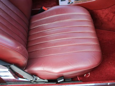 Used 1987 Mercedes-Benz 560 SL image 19