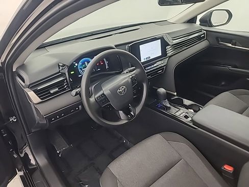 Used 2026 Toyota Camry LE FWD image 25