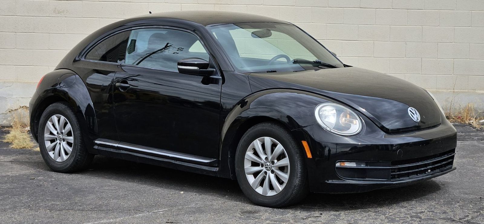 Used 2014 Volkswagen Beetle 1.8T FWD image 7