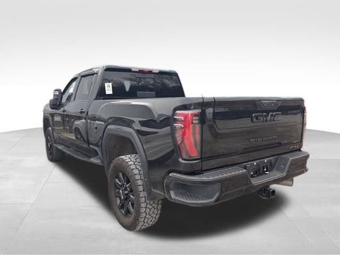 Used 2025 GMC Sierra 2500 AT4 w/ AT4 Premium Plus Package image 6