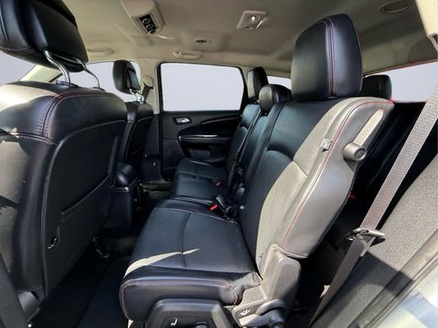 Used 2019 Dodge Journey GT AWD/4WD image 16