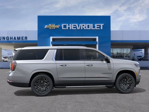New 2026 Chevrolet Suburban LS image 5
