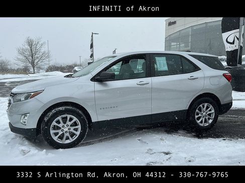 Used 2020 Chevrolet Equinox LS image 6