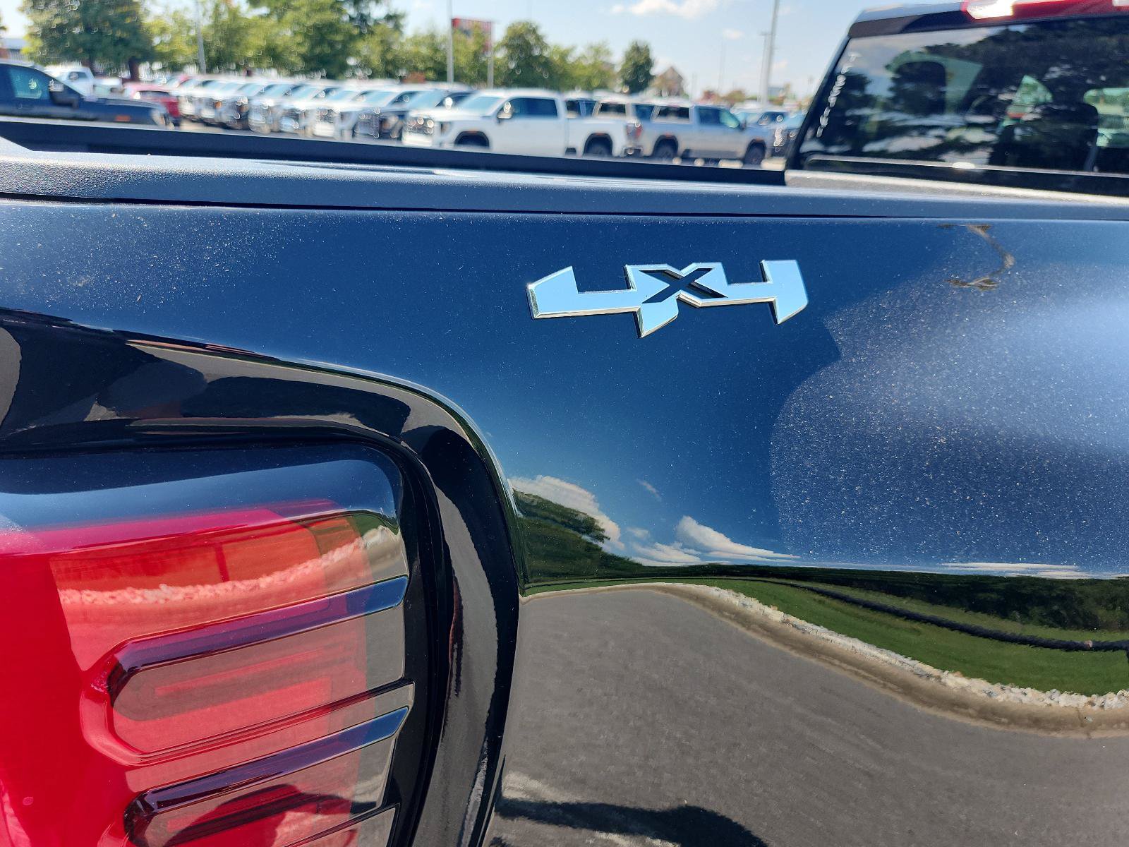 New 2026 GMC Sierra 3500 Pro AWD/4WD image 4