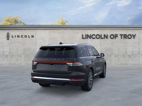 New 2026 Lincoln Aviator Reserve image 8