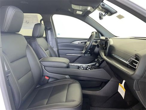 New 2026 Chevrolet Traverse LT w/ Midnight/Sport Edition image 22