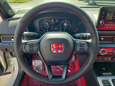 Used 2026 Honda Civic Type R image 17