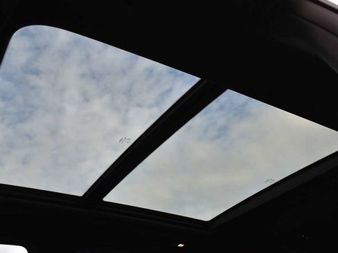 Used 2022 RAM 1500 Limited image 13