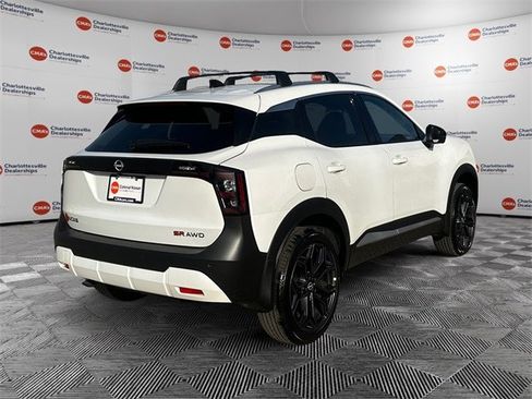 New 2026 Nissan Kicks SR image 5