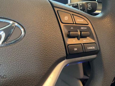 Used 2019 Hyundai Tucson Value AWD/4WD image 21