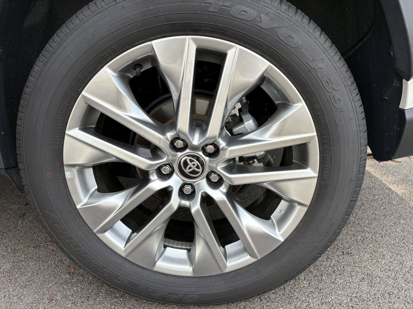 Used 2024 Toyota RAV4 XLE Premium w/ Weather Package AWD/4WD image 39