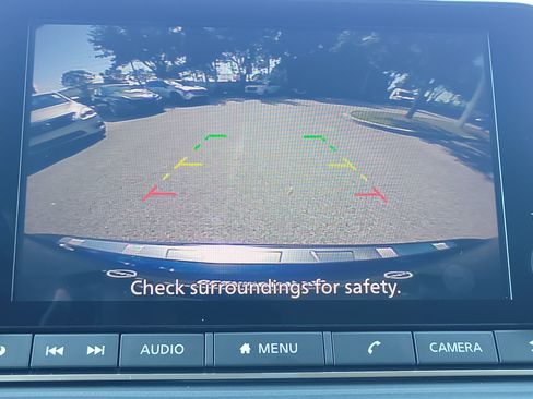 Certified 2022 Nissan Rogue SV FWD image 28