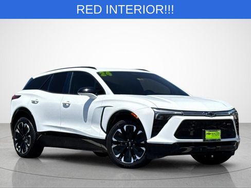 Used 2024 Chevrolet Blazer EV RS AWD/4WD image 2