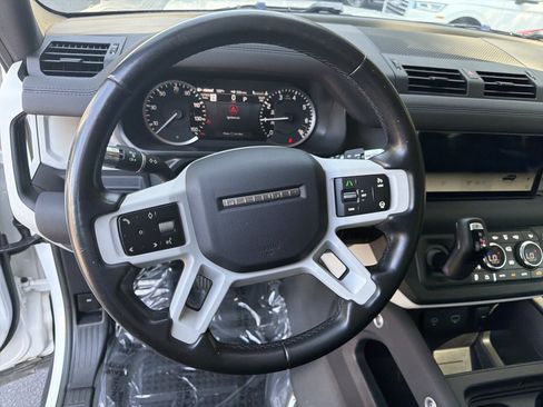 Used 2021 Land Rover Defender 110 AWD/4WD image 18