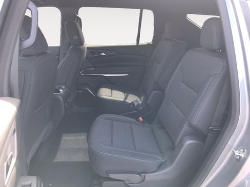 New 2026 Chevrolet Traverse LT w/ Enhanced Driving Package image 13