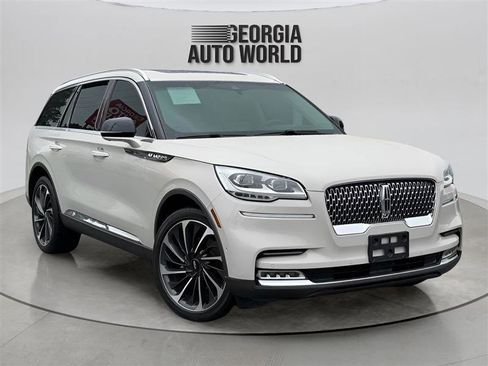 Used 2020 Lincoln Aviator Reserve w/ Equipment Group 202A AWD/4WD image 9