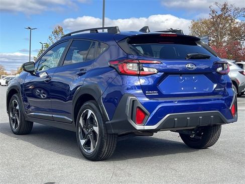 Certified 2024 Subaru Crosstrek 2.5i Limited w/ Crosstrek Mirror Package image 34