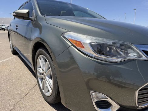 Used 2013 Toyota Avalon XLE Premium FWD image 13
