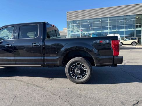 Used 2022 Ford F350 Platinum image 4