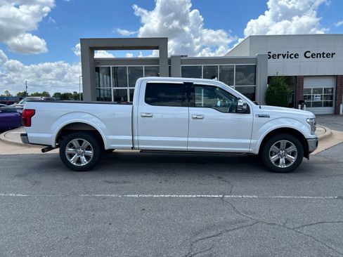 Used 2018 Ford F150 Lariat w/ Equipment Group 502A Luxury RWD image 4