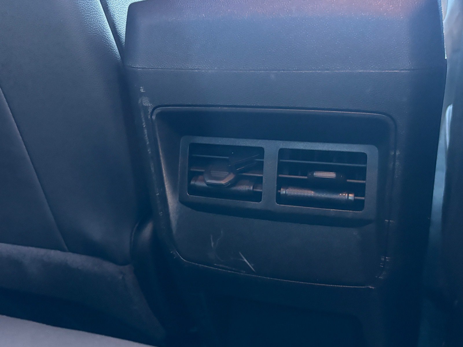 Used 2024 Chevrolet Colorado W/T w/ WT Convenience Package RWD image 29