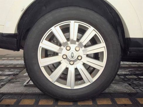 Used 2012 Land Rover LR4 HSE LUX AWD/4WD image 11