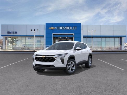 New 2026 Chevrolet Trax LS w/ LS Convenience Package image 8