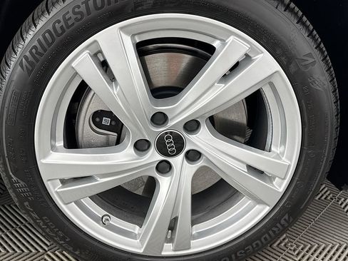 Used 2025 Audi A5 2.0T Premium Plus w/ Premium Plus image 32