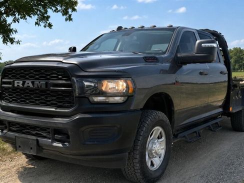 Used 2023 RAM 2500 Tradesman AWD/4WD image 1