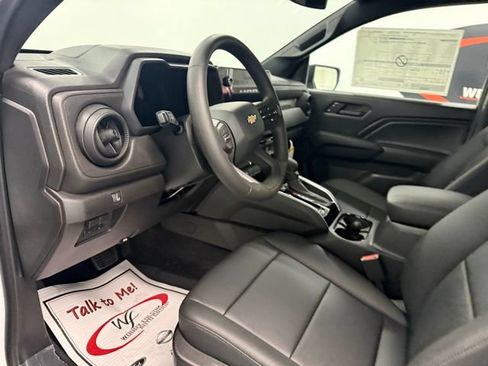 New 2026 Chevrolet Colorado W/T w/ WT Custom Package AWD/4WD image 12