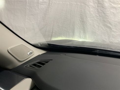 Used 2022 Nissan Pathfinder SL w/ SL Premium Package AWD/4WD image 45
