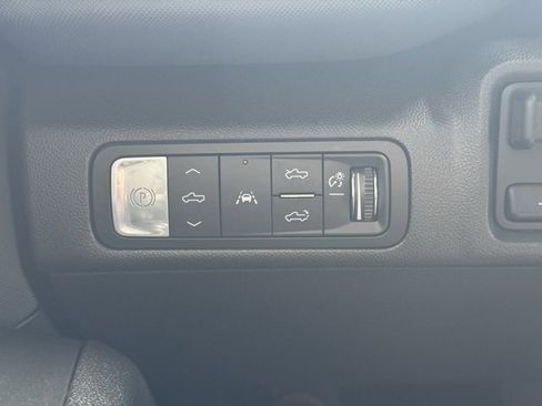 Certified 2024 Chevrolet Silverado EV RST image 32