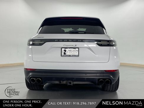 Used 2020 Porsche Cayenne S image 7