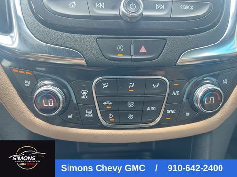 Used 2023 Chevrolet Equinox Premier AWD/4WD image 17
