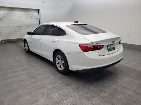 Used 2017 Chevrolet Malibu LS w/ LPO, Convenience Package 2 image 5